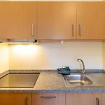 Spacious House With Pool In 別荘 *