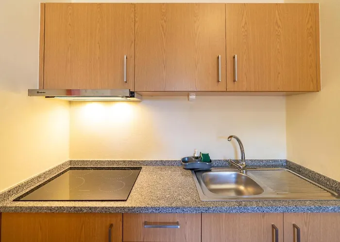 Spacious House With Pool In Ferienhaus *